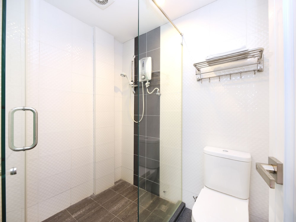 OYO 442 Marvelton Hotel 41/41