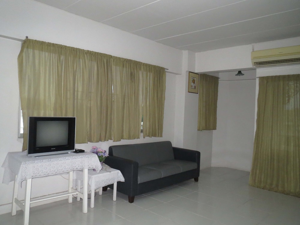 Chomdao Hotel 20/35