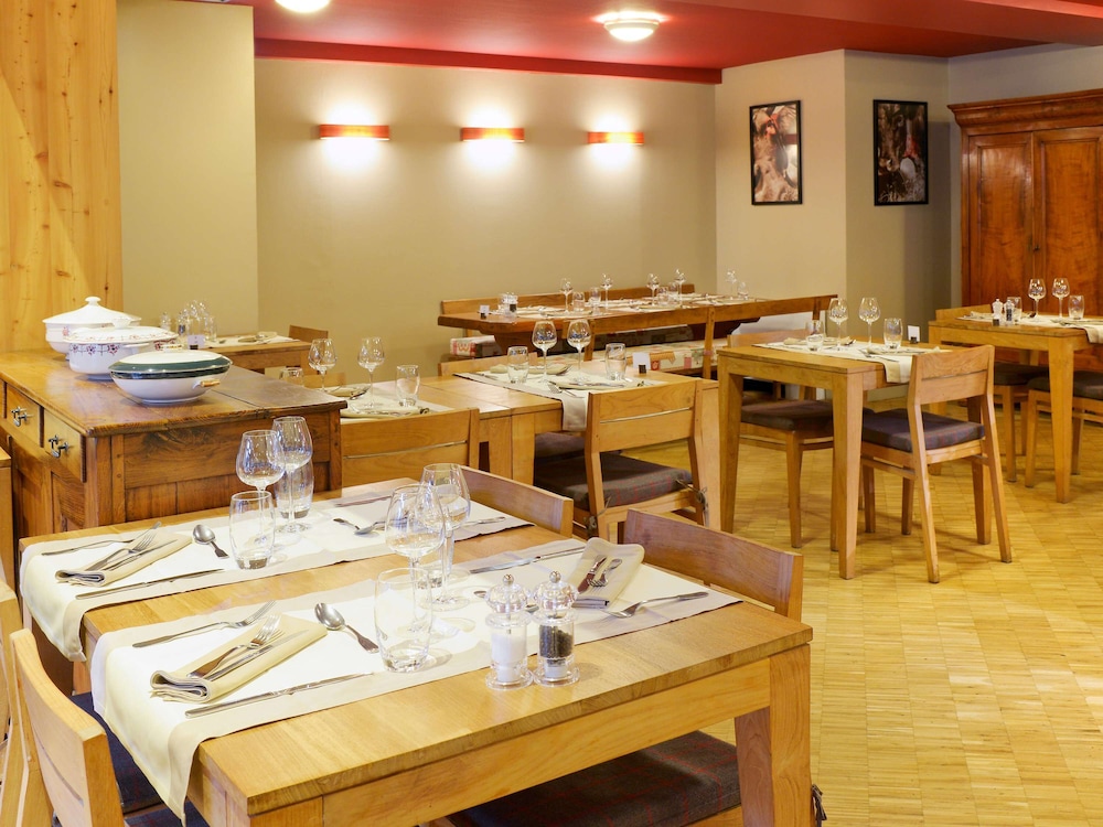 Mercure Saint-Lary 54/68