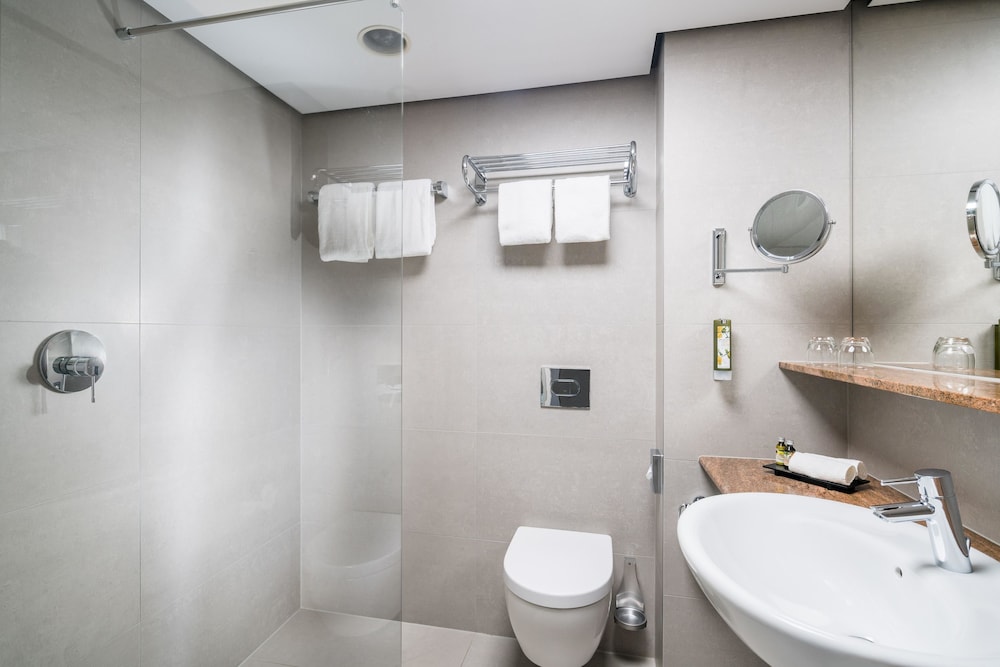 Steigenberger Hotel Bielefelder Hof 62/67