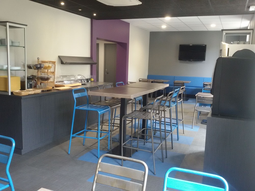restaurant-cafeteria