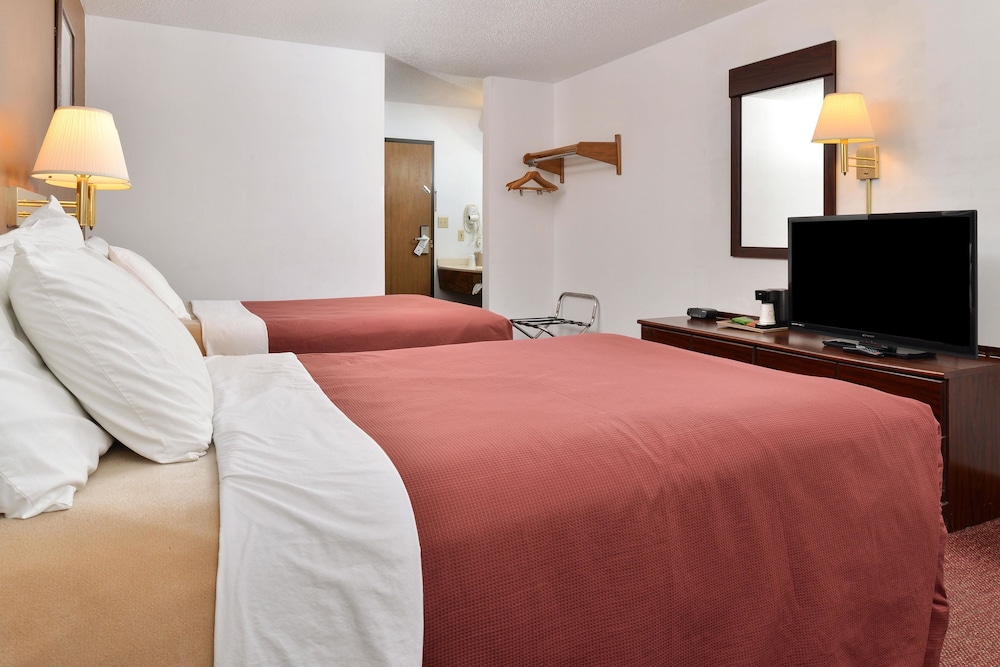 Americas Best Value Inn Beardstown 9/16