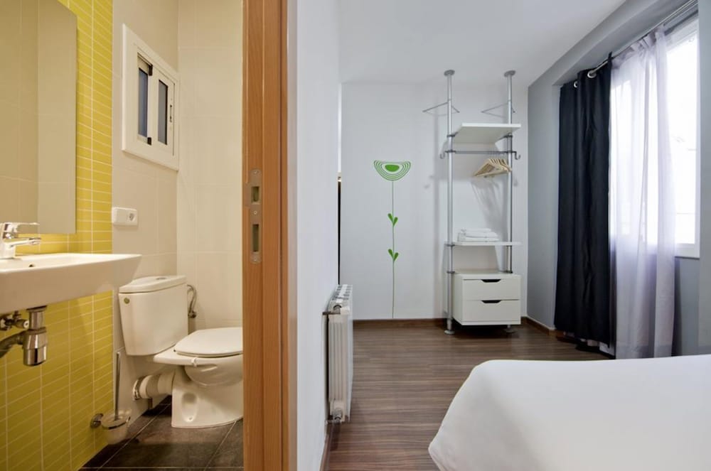 Hostal Nitzs 26/30