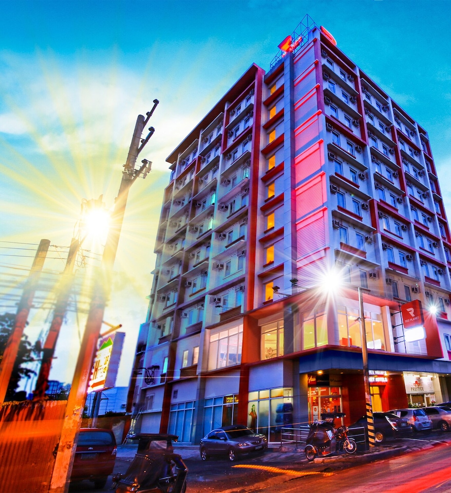 Red Planet Clark Angeles City in ANGELES CITY