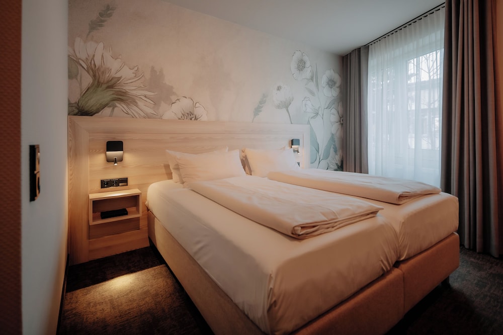 PARKHOTEL PAPENBURG 16/50