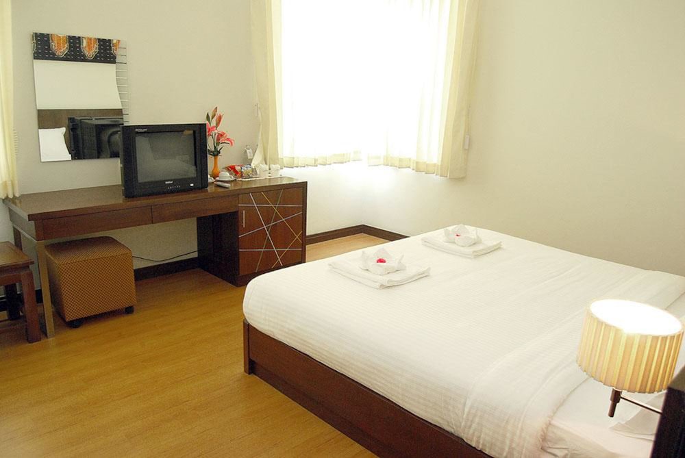 Grand Southern Hotel (SHA Certified) 15/21