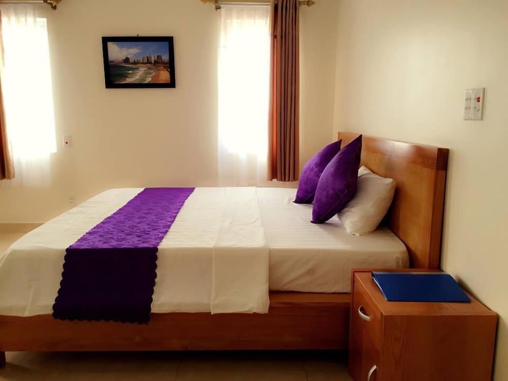 Lavender Hotel 22/50