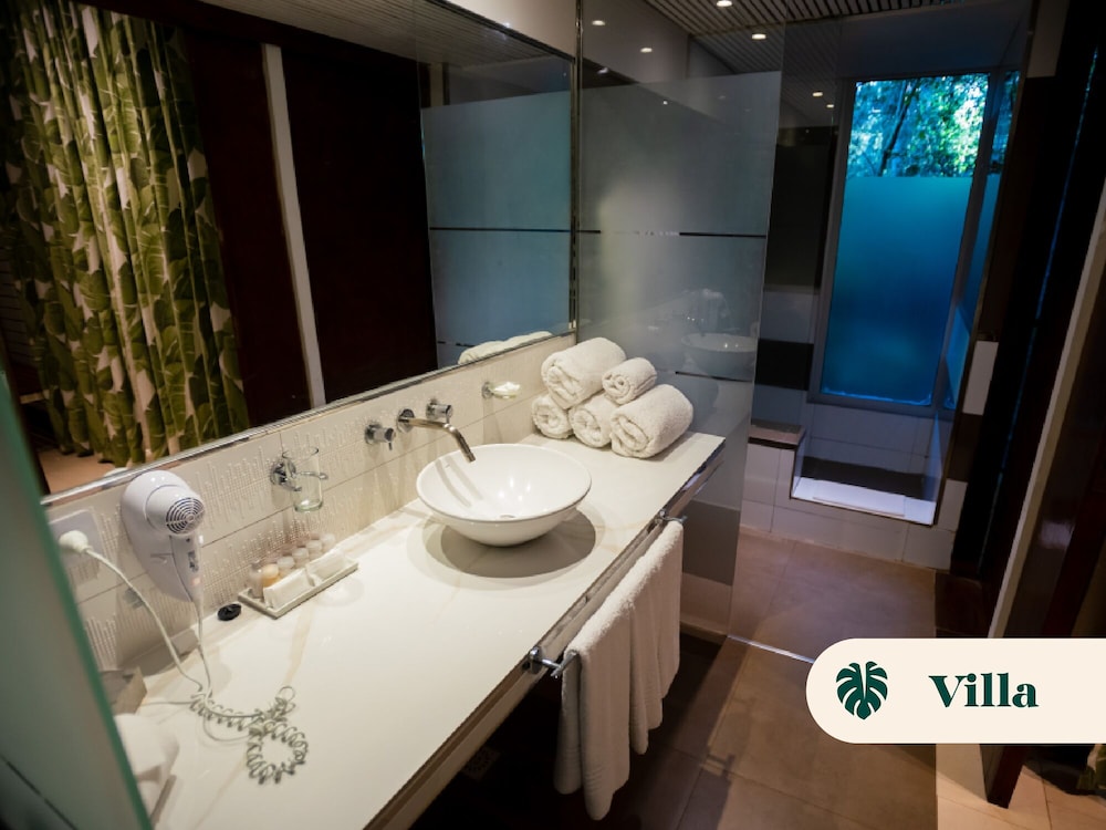 La Reserva Virgin Lodge 62/64