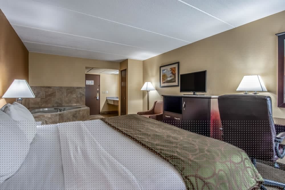 Quality Inn Tully I-81 31/61