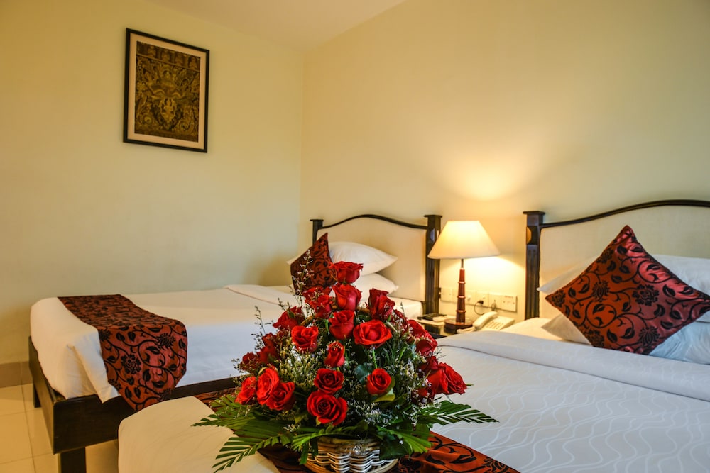 Almond Hotel - Phnom Penh 45/50