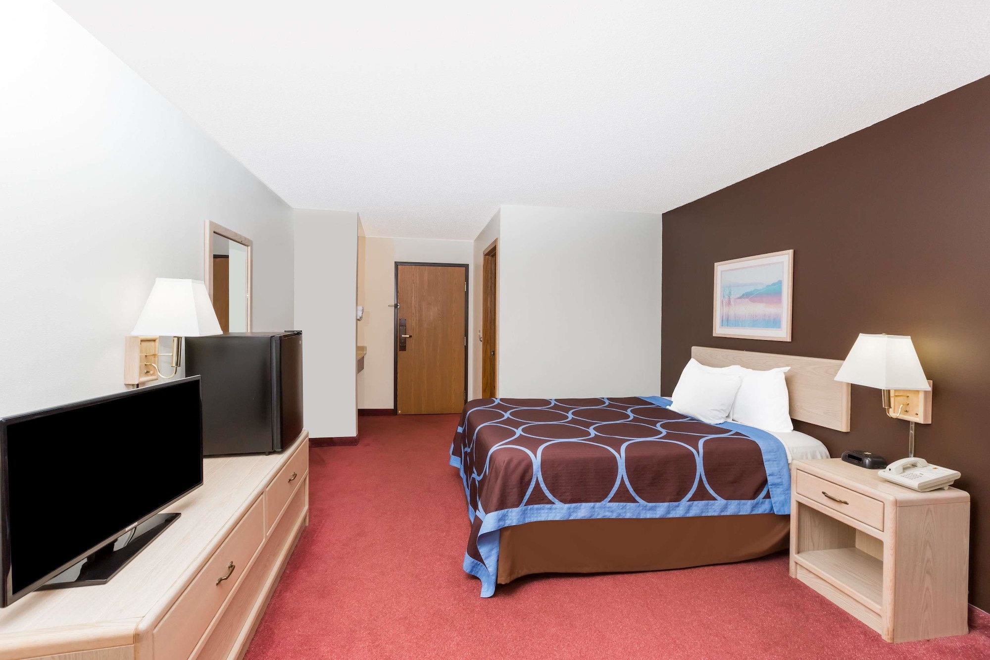 Room, Queen Bed, Super 8 Estherville 4/10