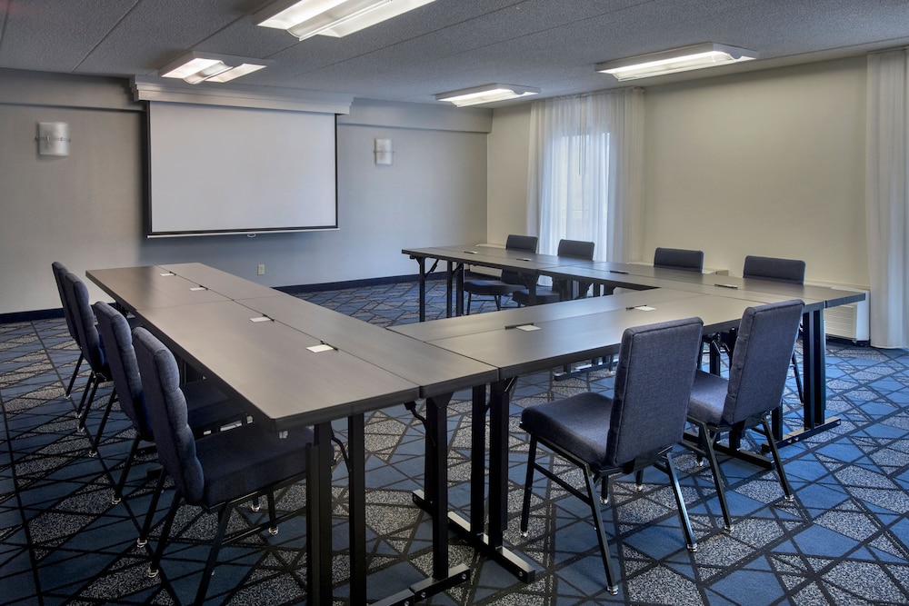 Courtyard by Marriott New Carrollton 27/45