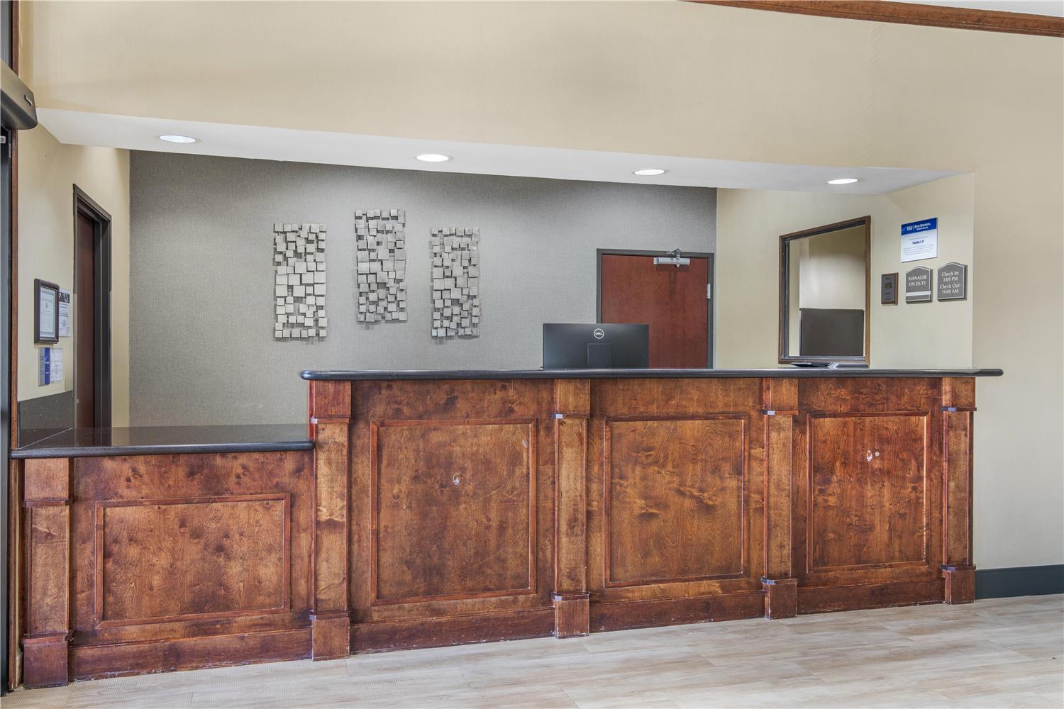 Best Western Mineola Inn 3/11