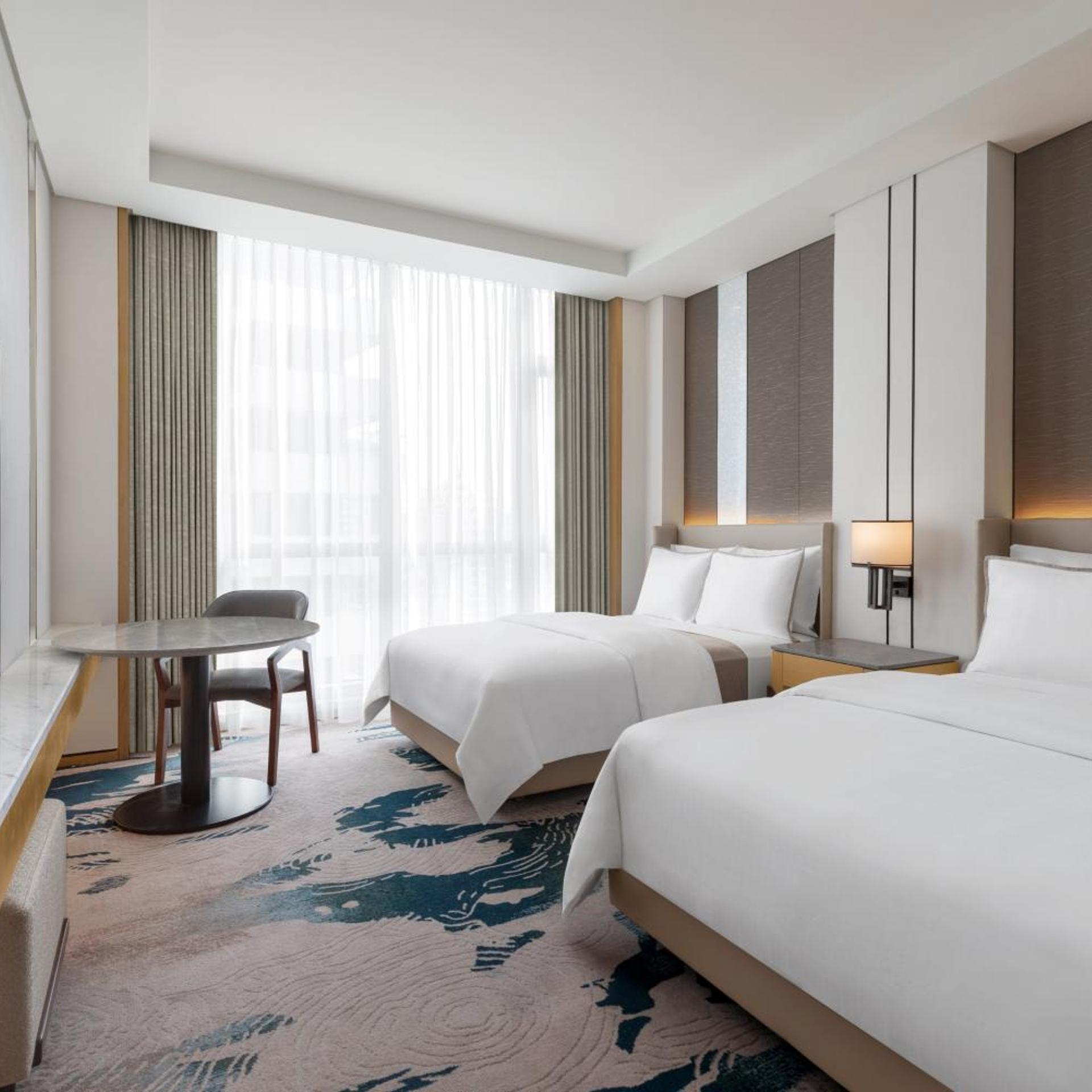 Room, 2 Double Beds, Skyline View, Club Lounge Access