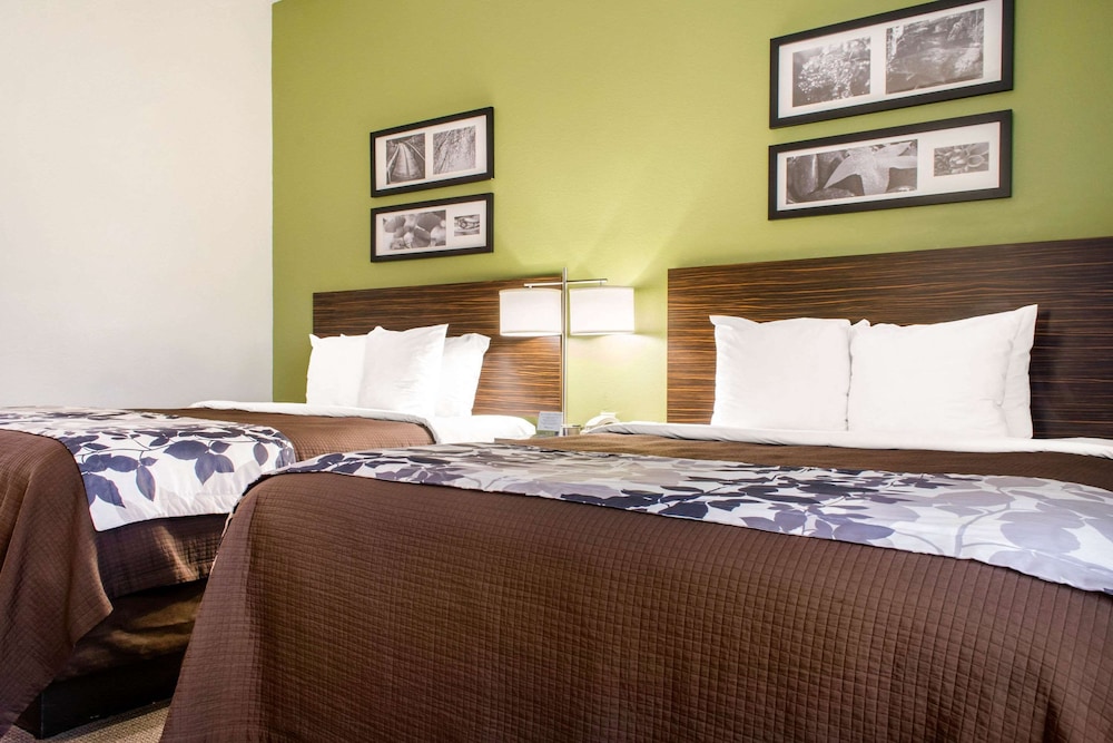 Sleep Inn & Suites Metairie - New Orleans West 17/37