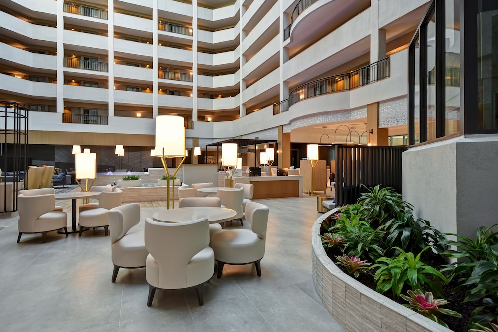 Embassy Suites by Hilton Raleigh Durham Research Triangle 58/71