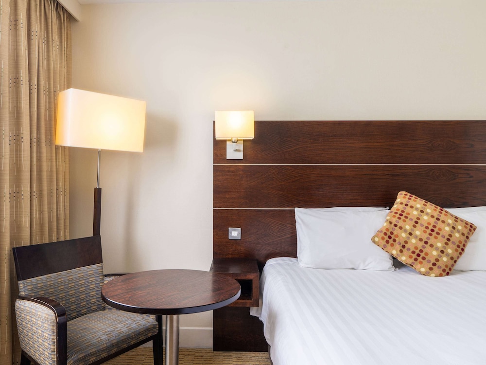 Mercure Maidstone Great Danes Hotel 29/75