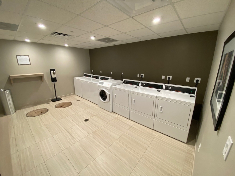 Staybridge Suites Fort Lauderdale Airport - West 50/53