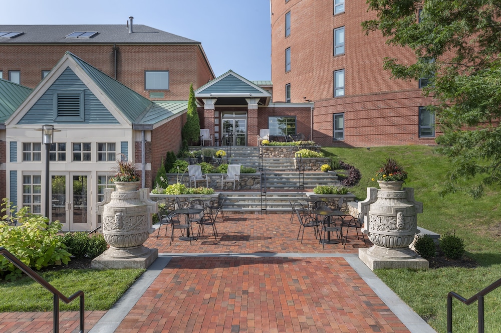 Beechwood Hotel 40/50