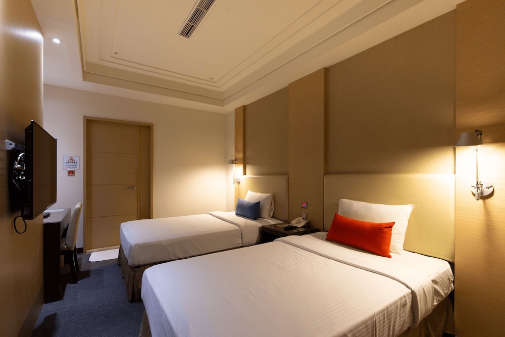 EVER DELIGHTFUL BUSINESS HOTEL 30/61