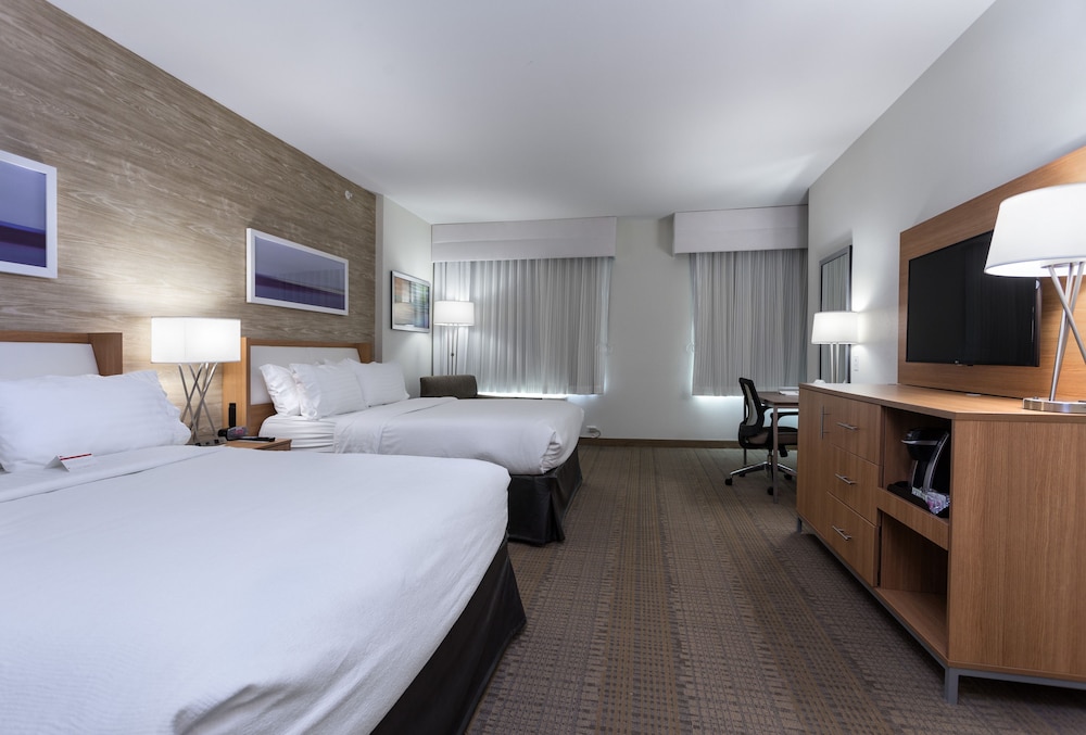 Holiday Inn San Marcos 14/59