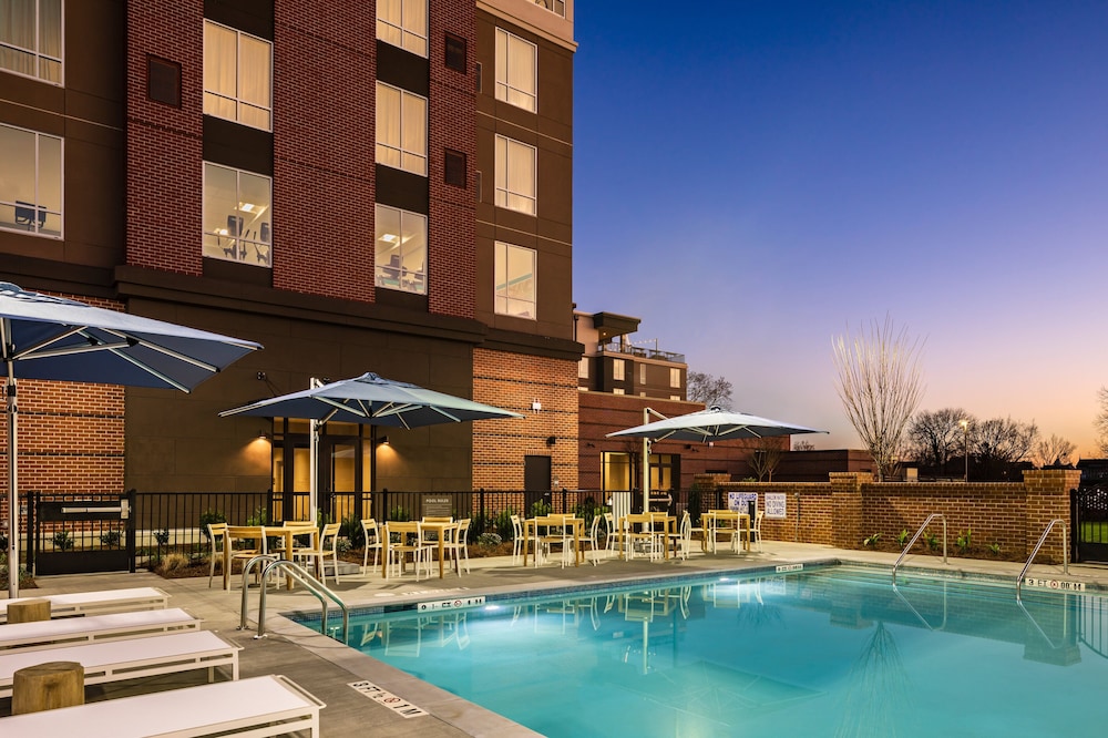 Crowne Plaza North Augusta 1/75
