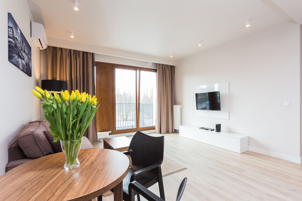 Platinum Residence Mokotow 27/42
