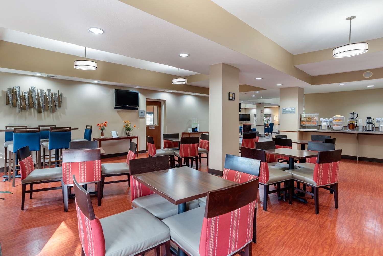 Comfort Suites Jacksonville Airport 23/30