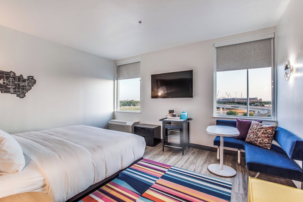 Room at Aloft Dallas Arlington Entertainment District, ARLINGTON - TX