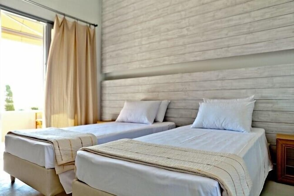 Xanthippi Hotel Apartments 10/42