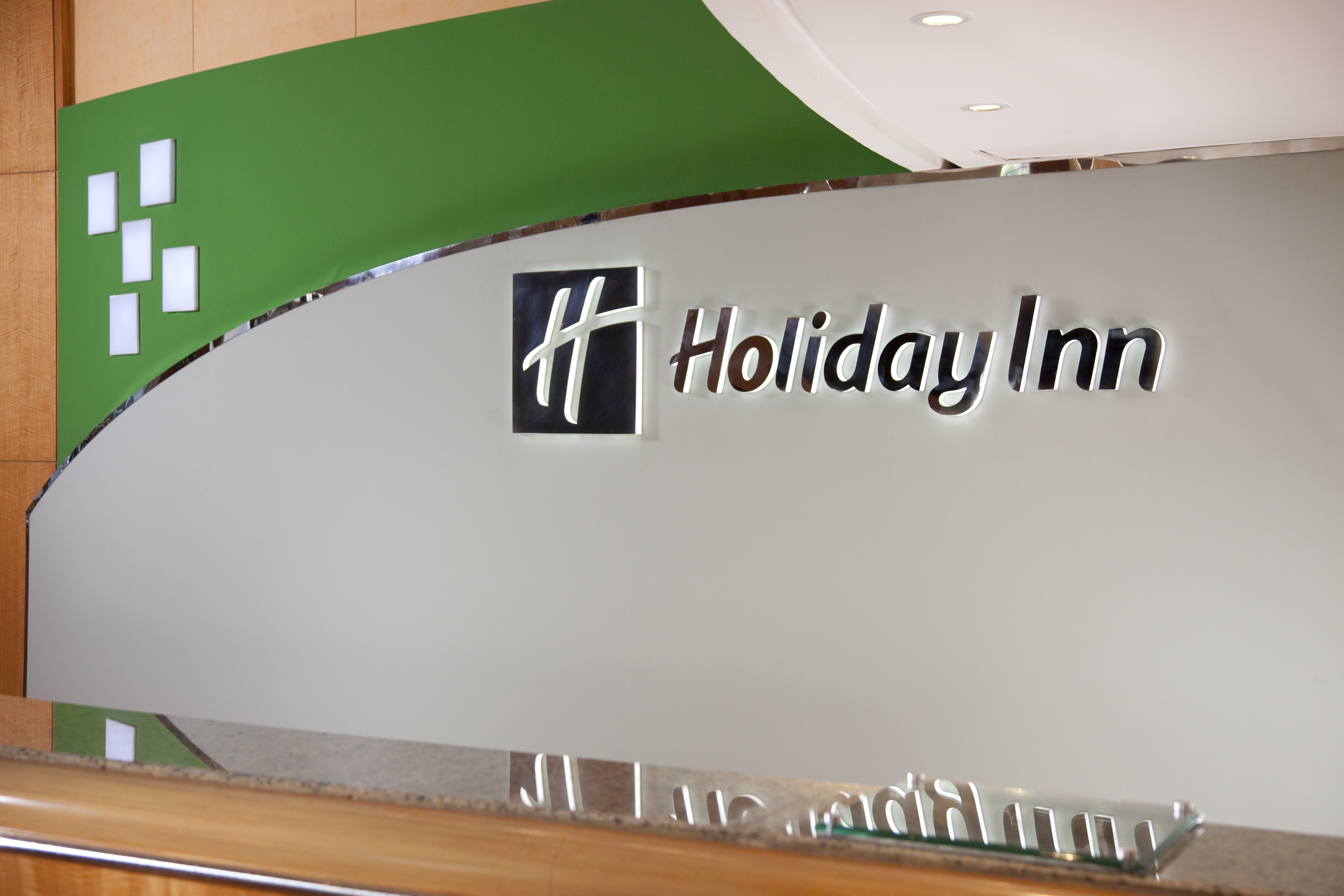 Holiday Inn Cairo City Stars 27/76