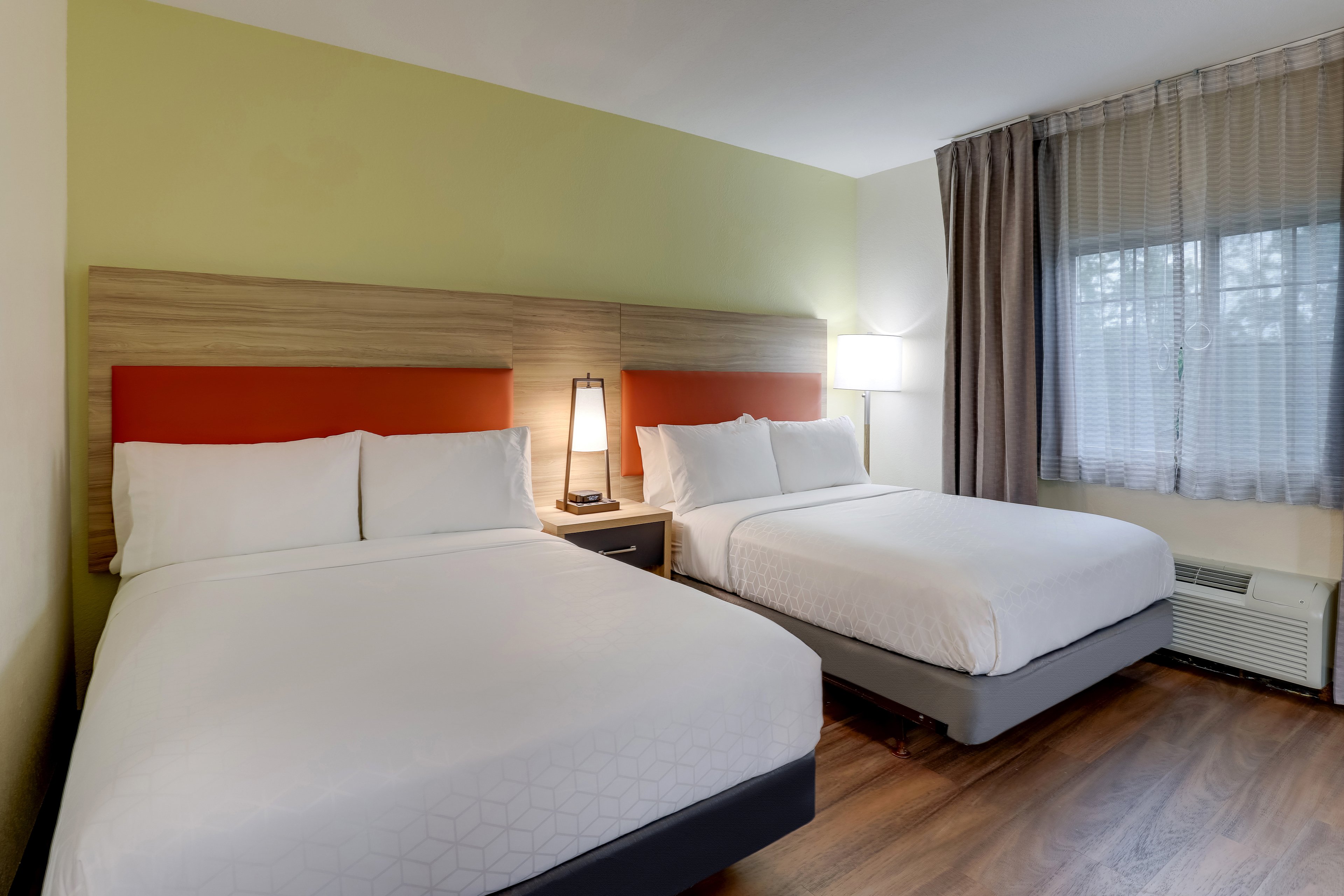 جناح استوديو بسريرين كوين، Candlewood Suites Lexington 2/10