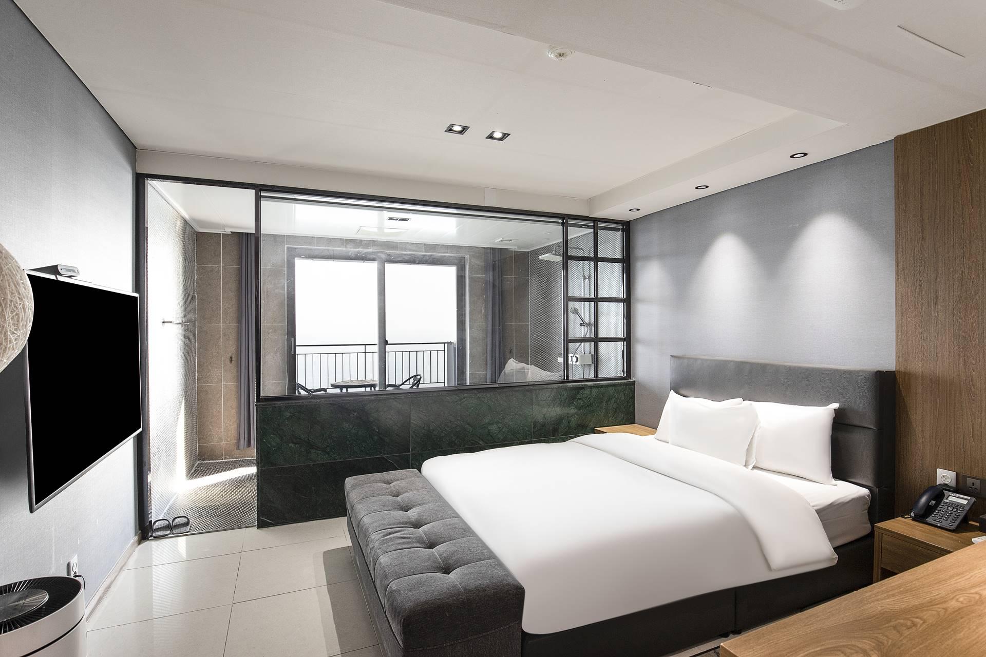 Spa, Deluxe, Double Bed, Hot Tub