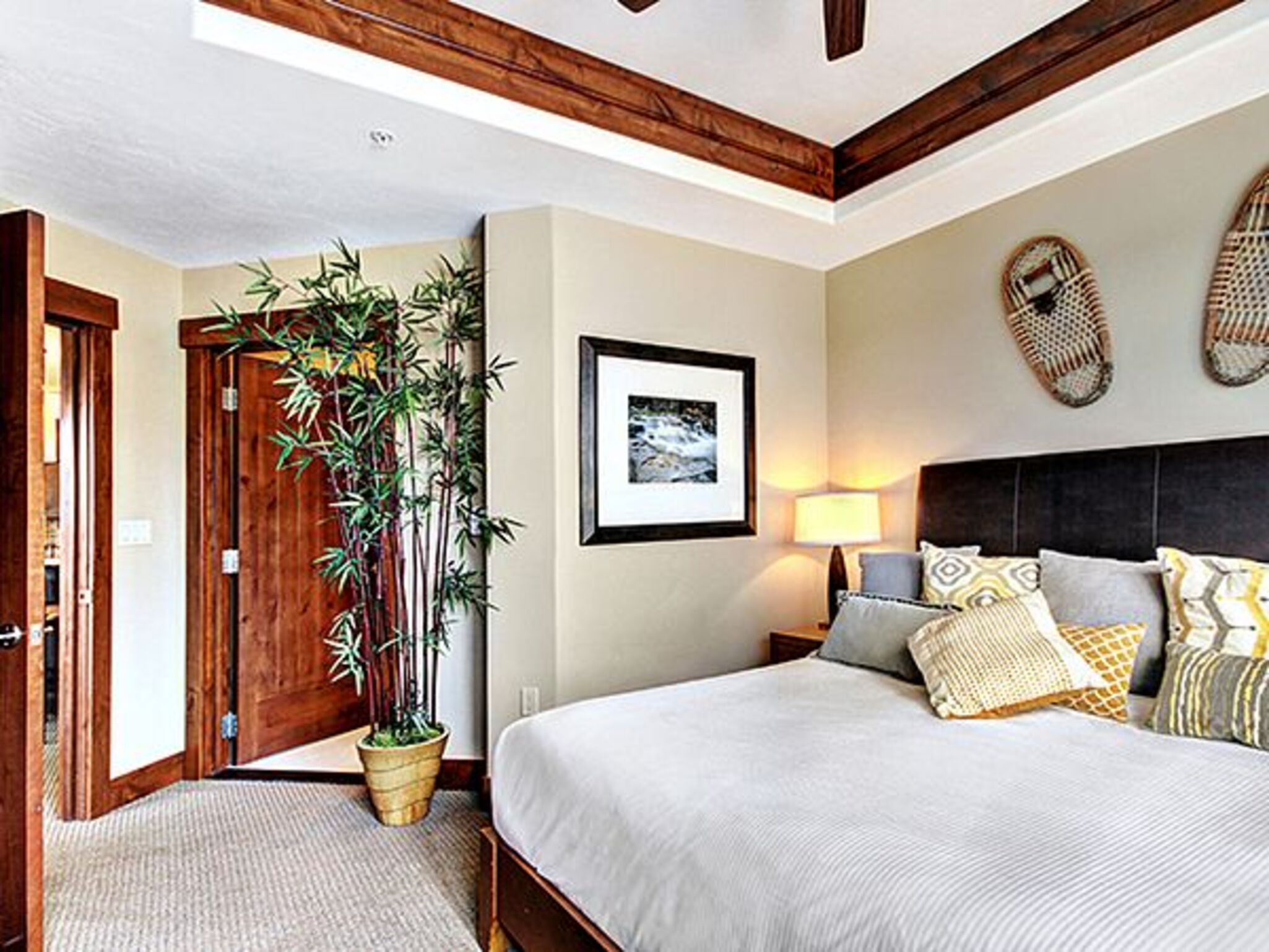 3 Bedrooms, Condominium, 2 Bathrooms