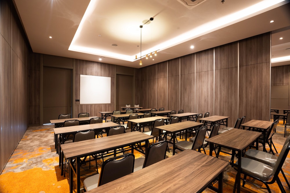 Achiera Hotel And Convention Jatiwangi 23/34