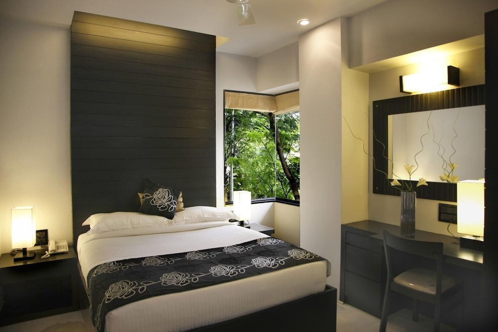AR Suites Fontana Bay 14/39