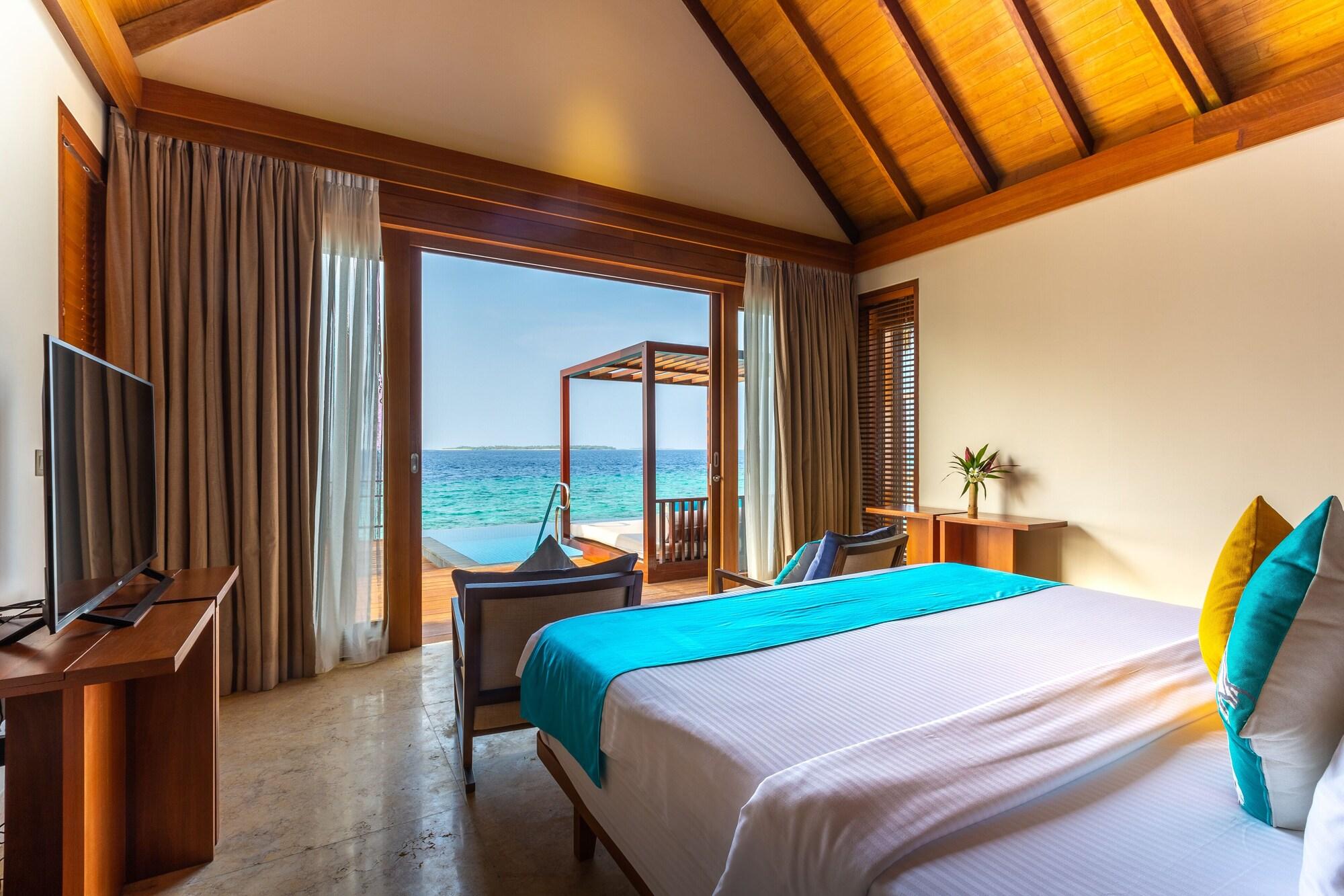 2 BR Reef Residence with Pool