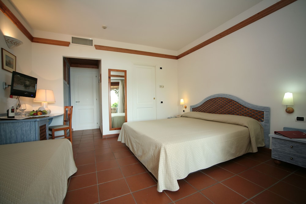 Hotel Palumbalza Porto Rotondo 29/70