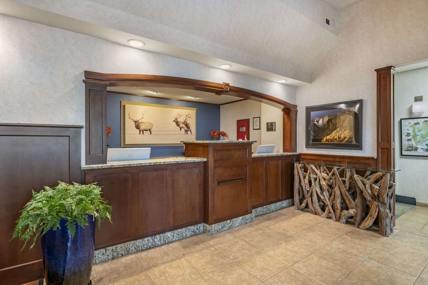 SureStay Plus Hotel by Best Western Buffalo 7/23
