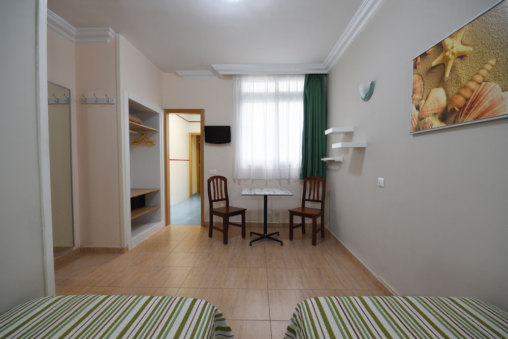Apartamentos Tinoca 34/50