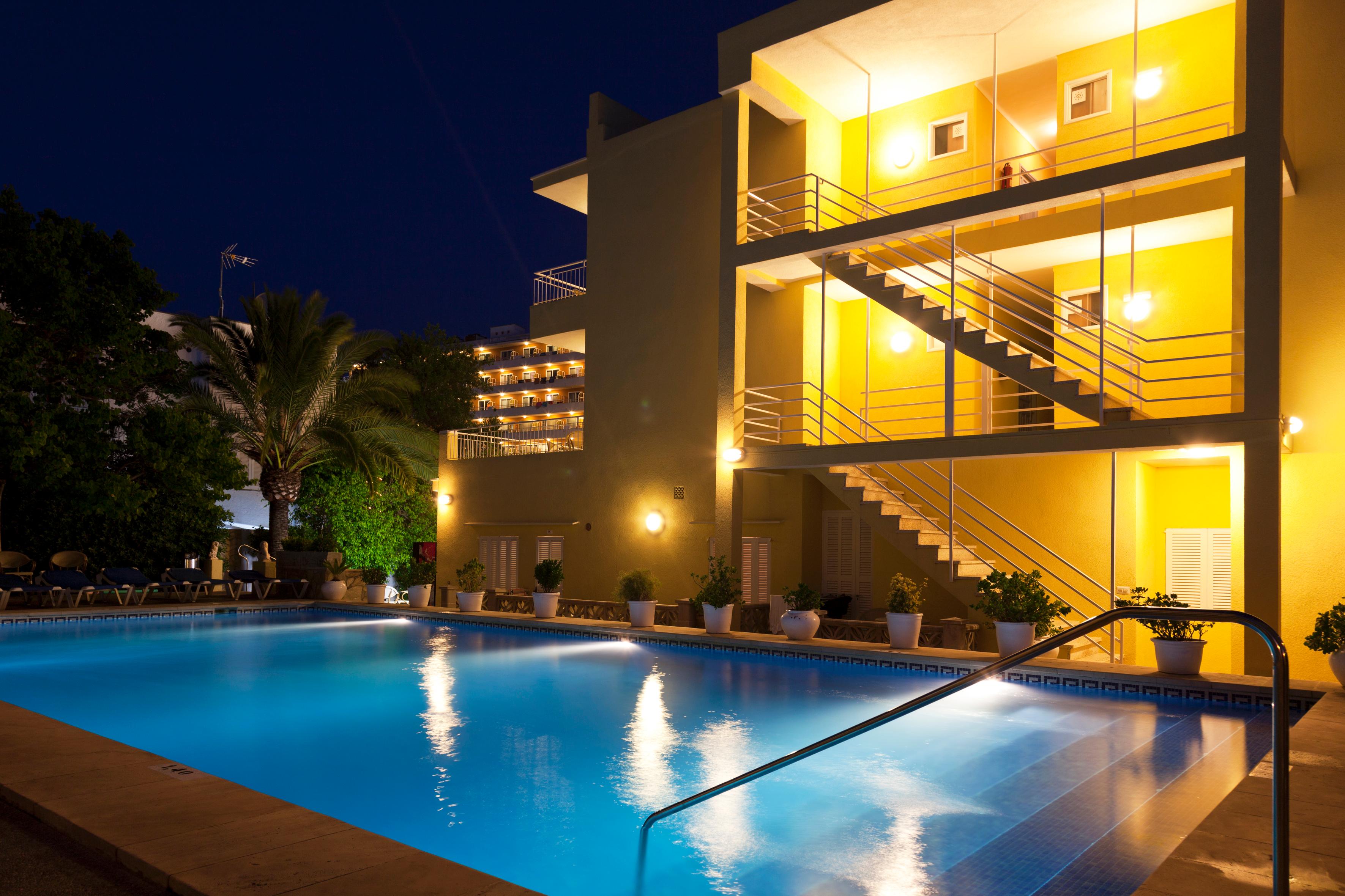 AZ Don Miguel Apartments 7/33