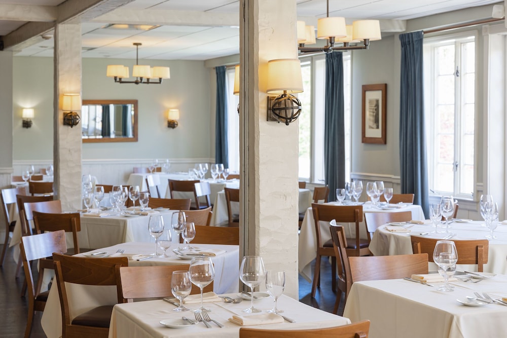 Crabtree Apos S Kittle House Restaurant Inn 49/52