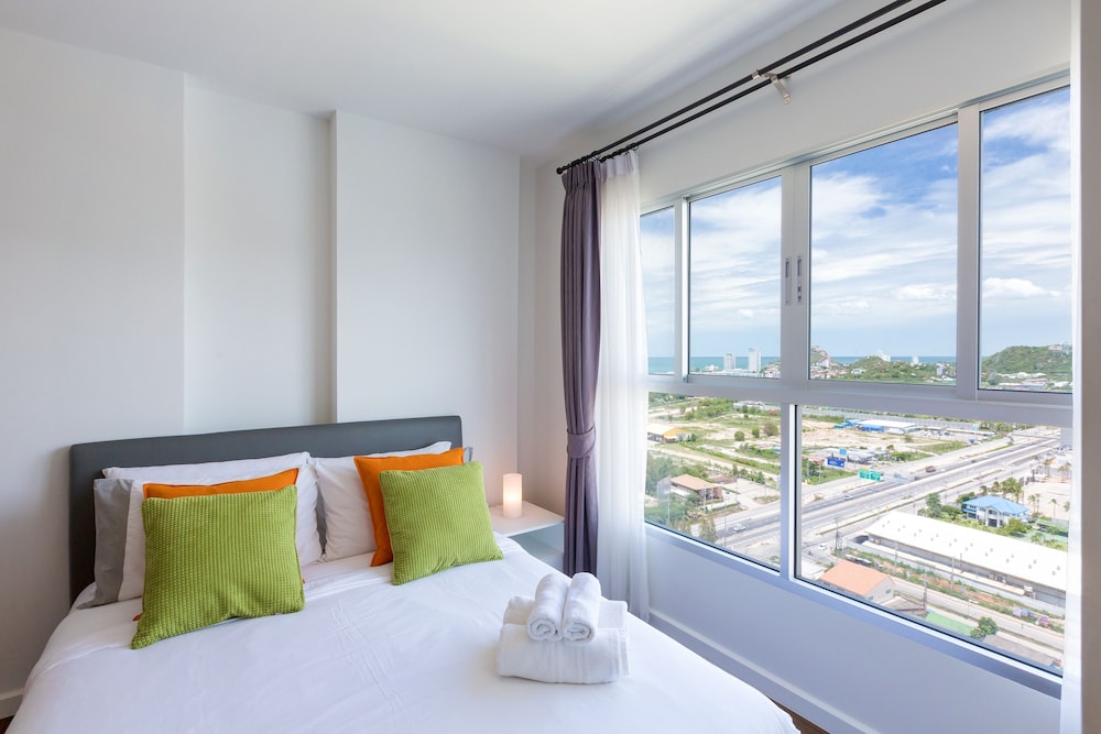 Baan Kiang Fah Hua Hin Condominium By Montri 4/42
