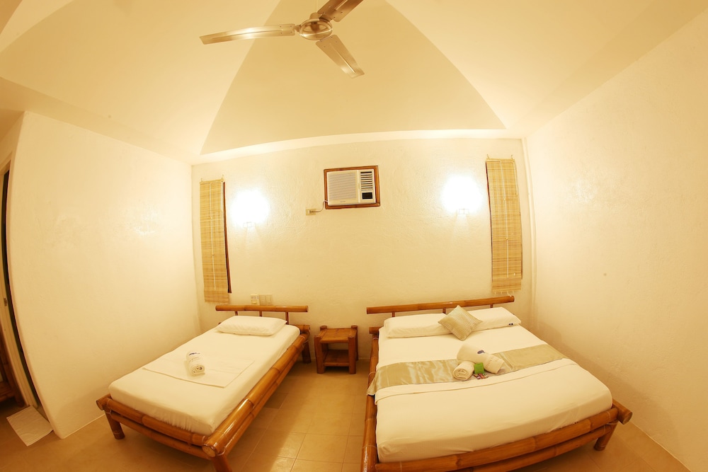 Elysia Beach Resort 7/42