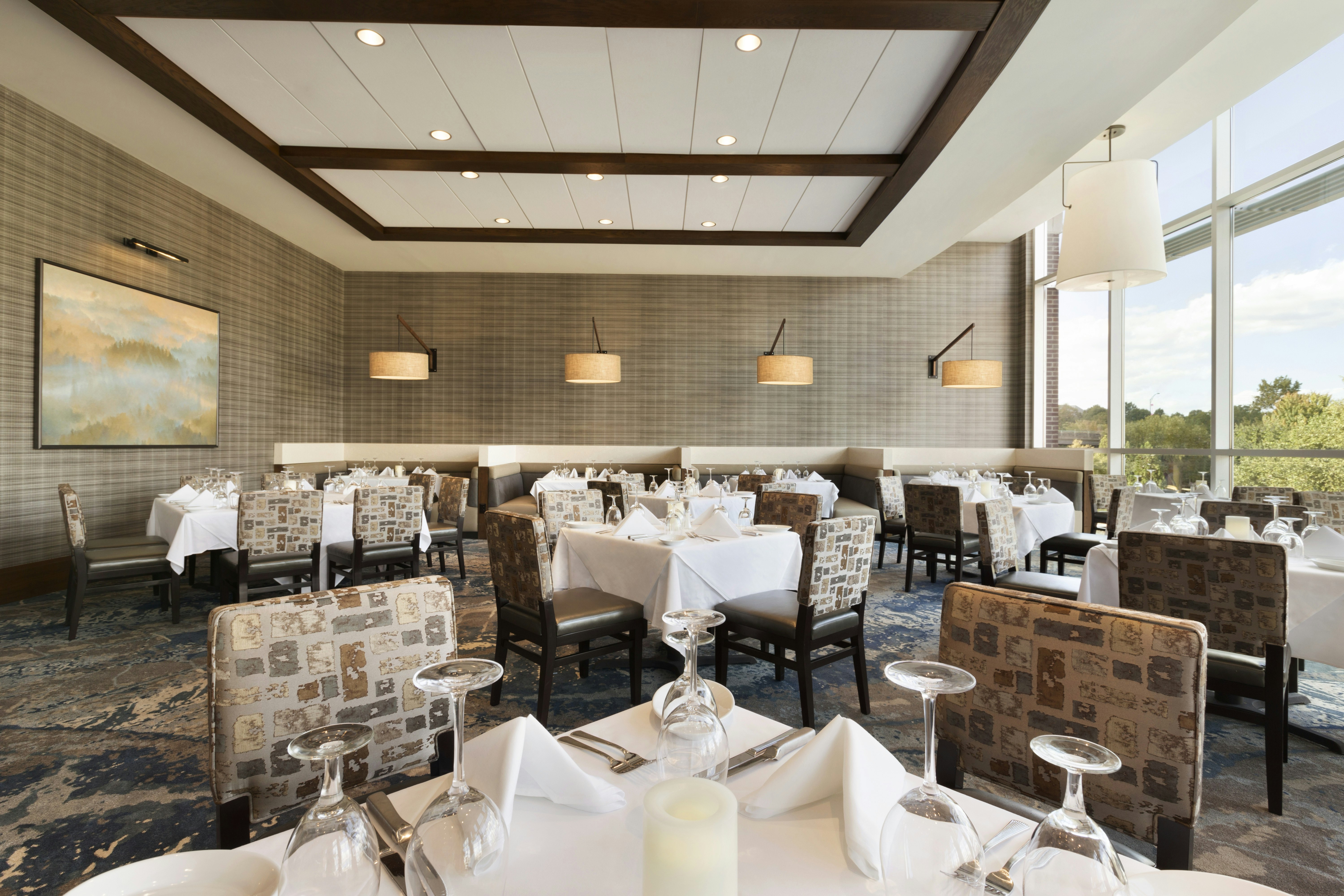 Embassy Suites By Hilton Greenville Downtown Riverplace 49/64