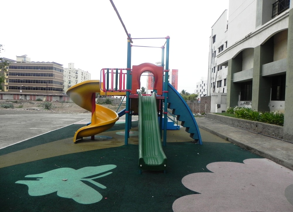 Hotel Reeva Suites 21/25