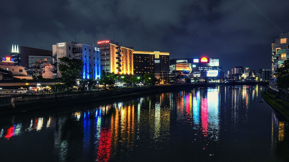 Vessel Inn Hakata Nakasu 62/66