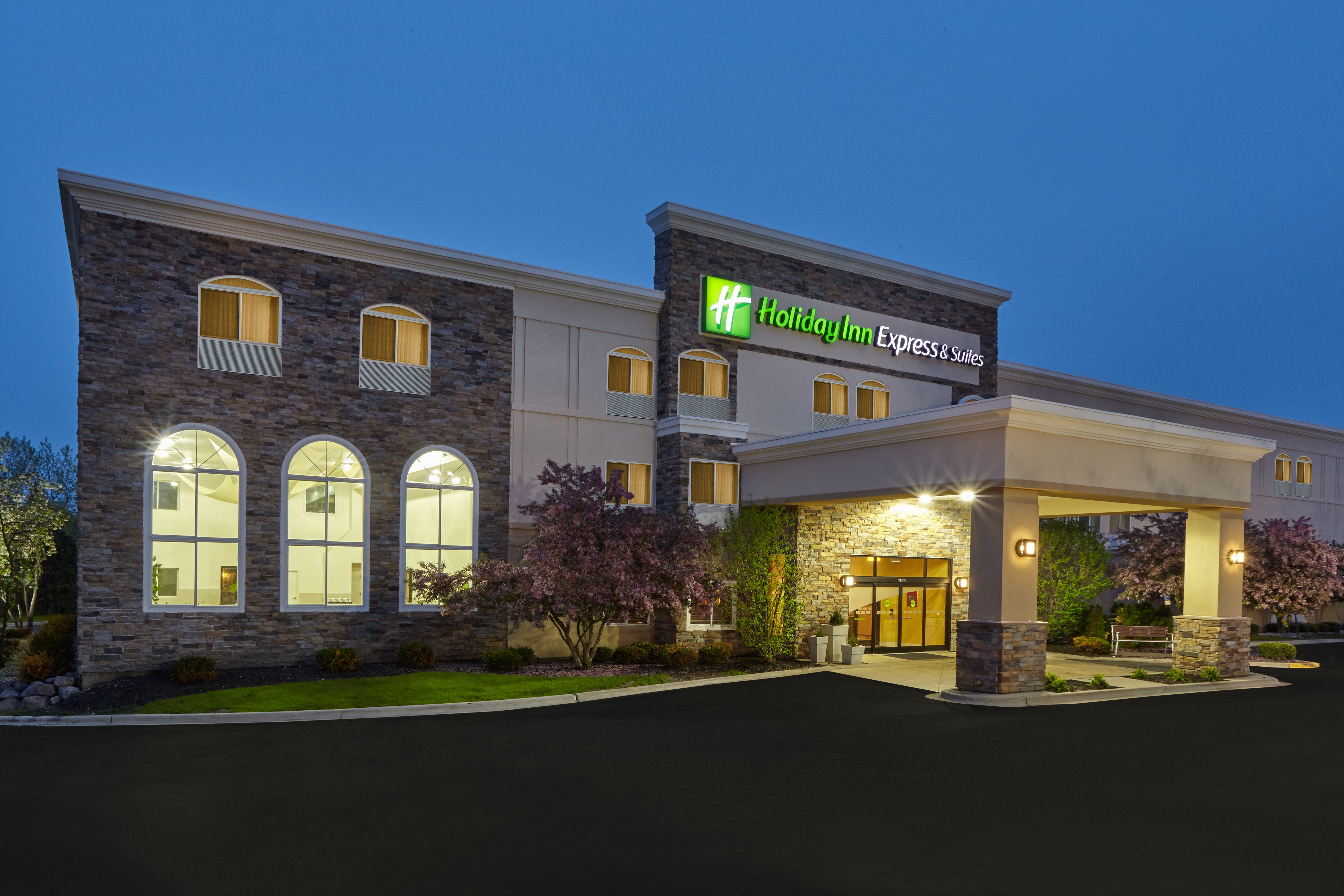 Holiday Inn Express Hotel And Suites Chicago Libertyville 2/63