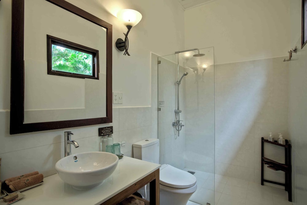 Cassia Cottage 54/55