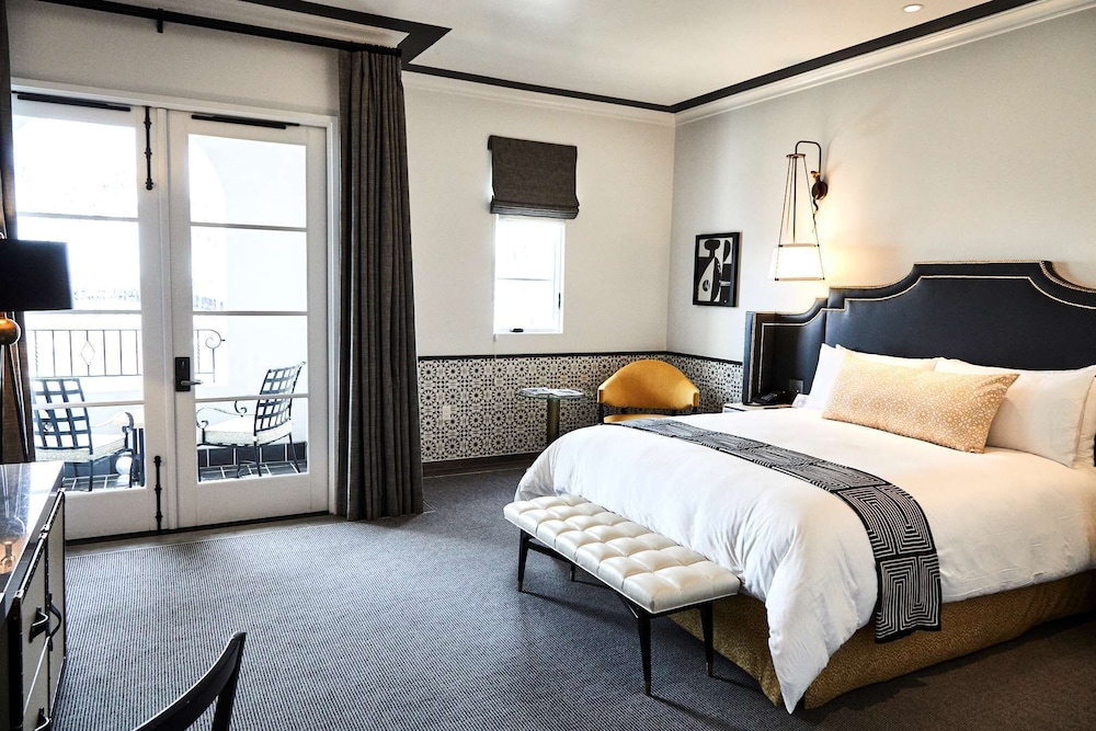GRANADA, KING BED